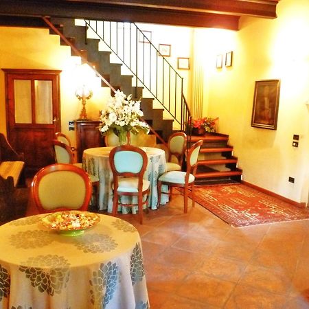 Locanda Di Villa Torraccia 페자로 외부 사진