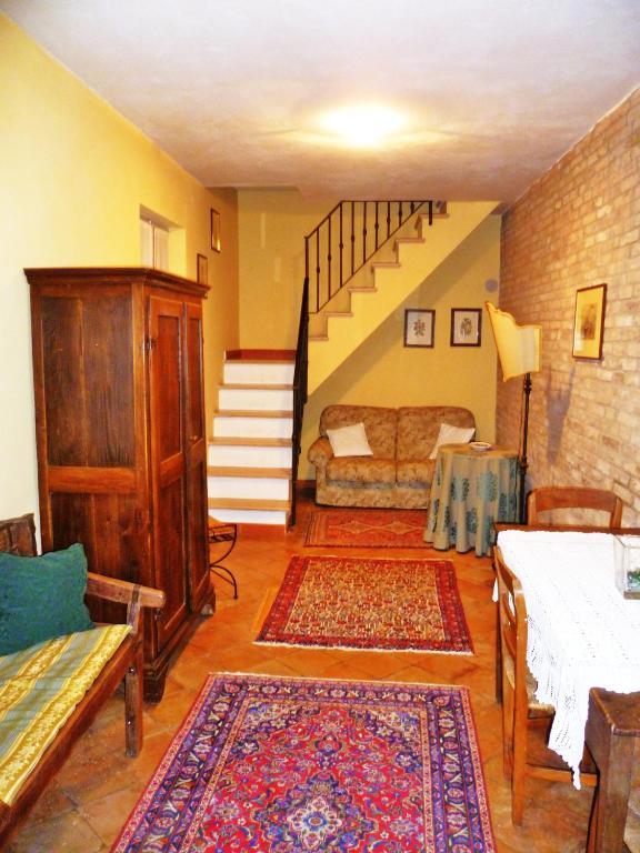 Locanda Di Villa Torraccia 페자로 객실 사진