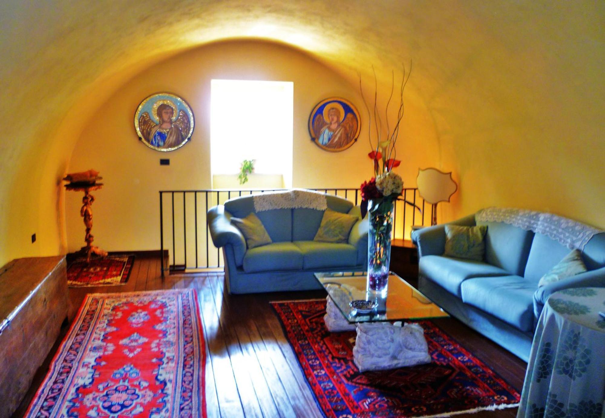 Locanda Di Villa Torraccia 페자로 외부 사진